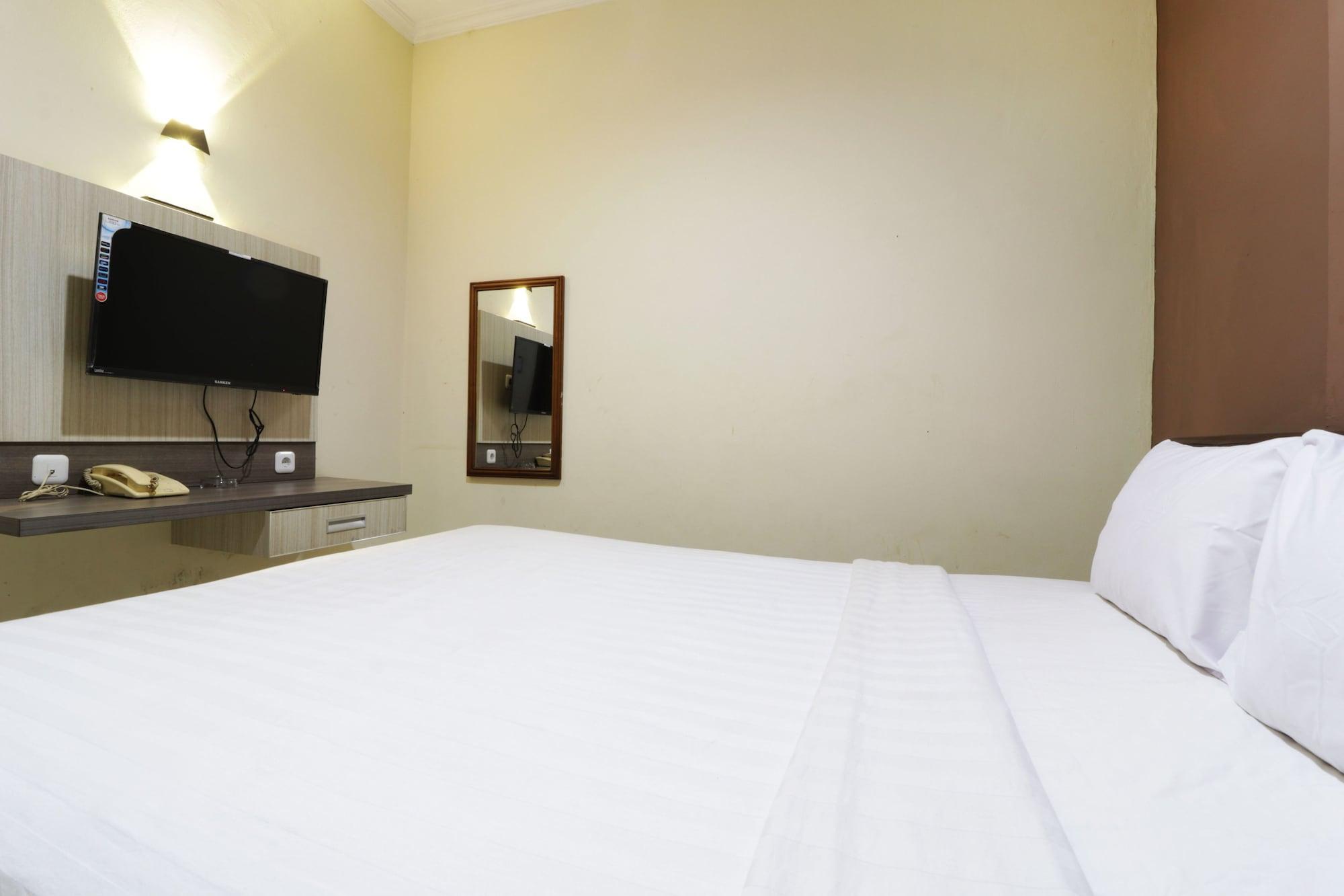 Hotel Istana Bungur Jakarta Exterior photo