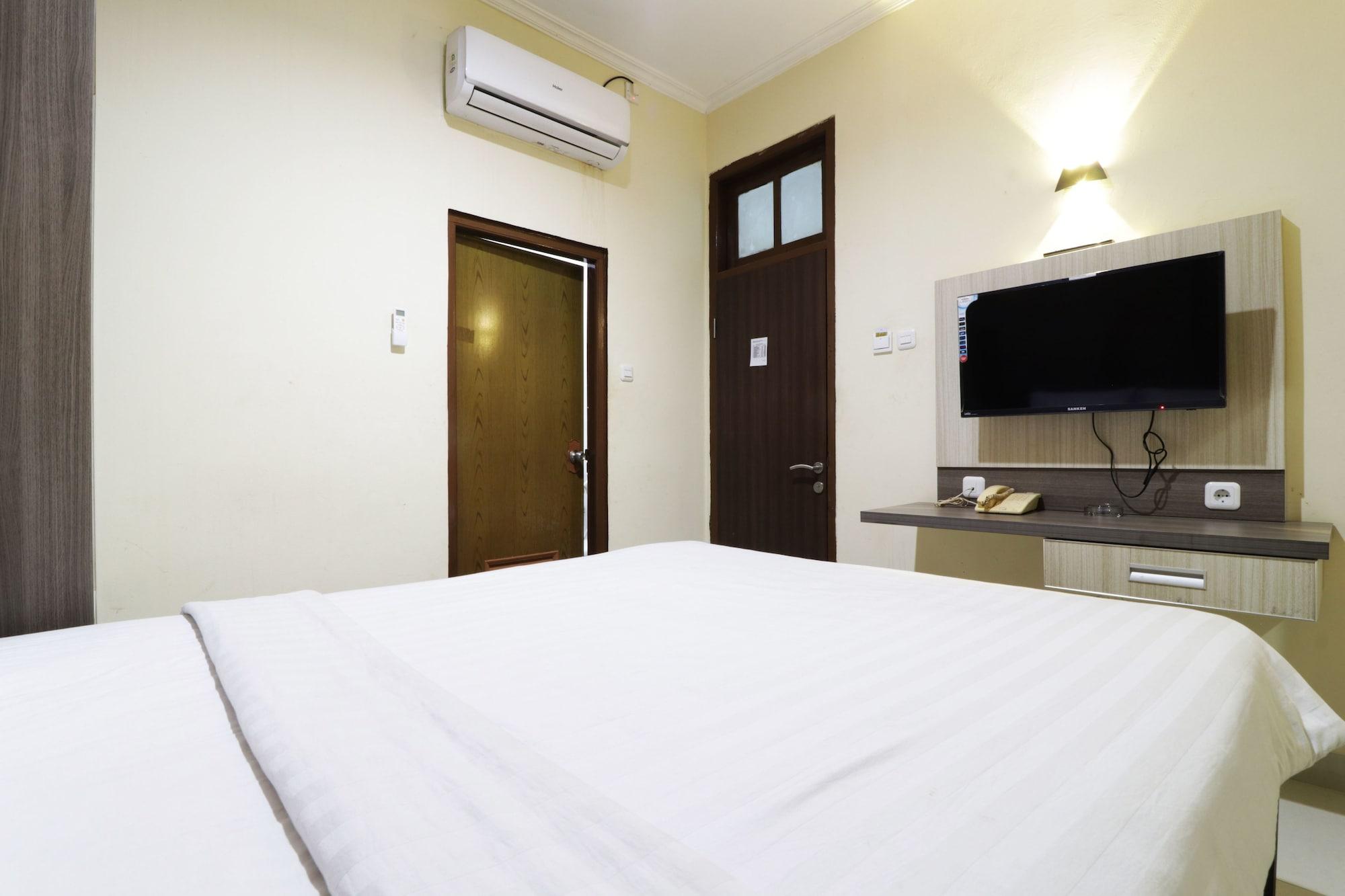 Hotel Istana Bungur Jakarta Exterior photo