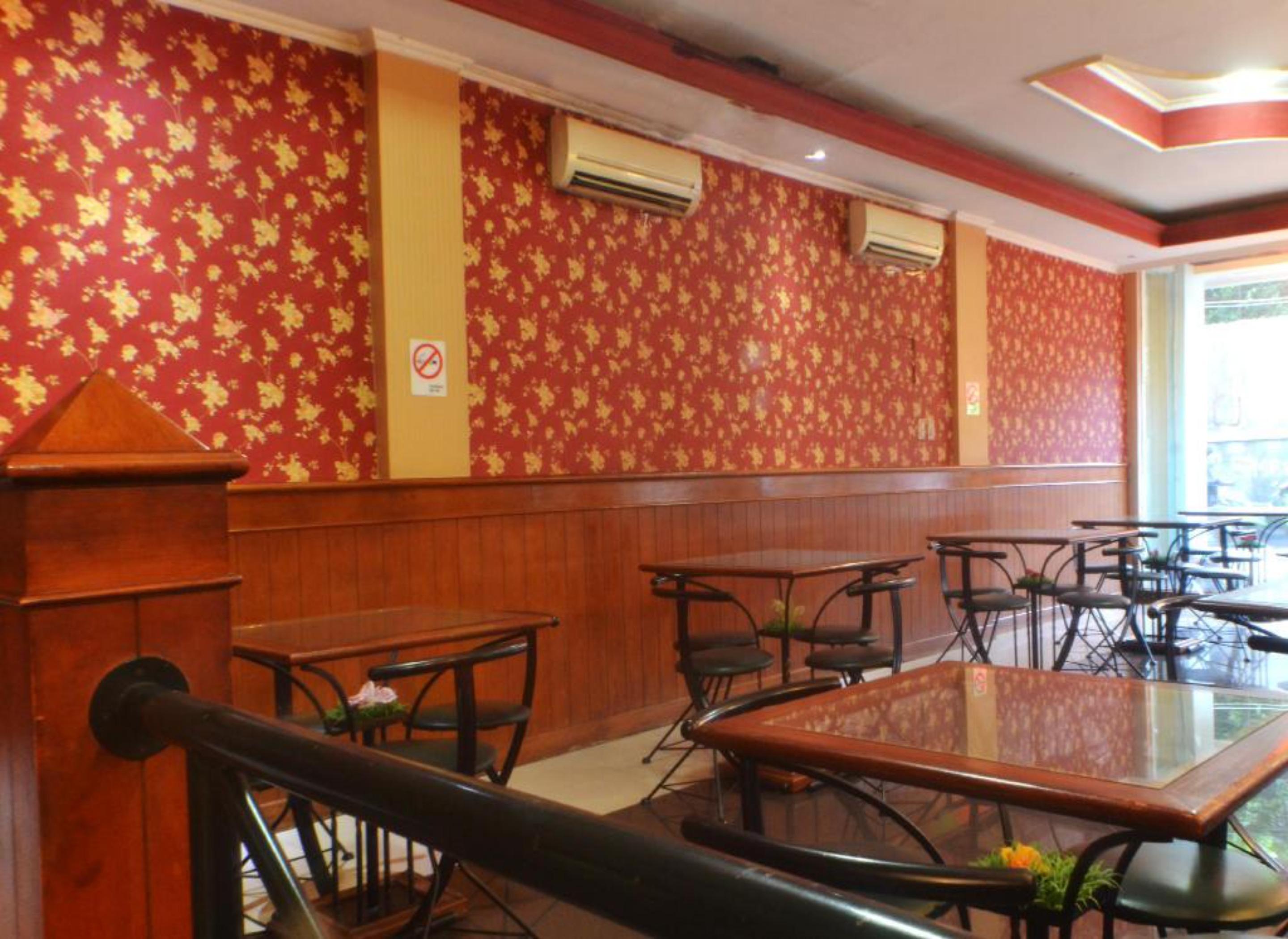 Hotel Istana Bungur Jakarta Exterior photo